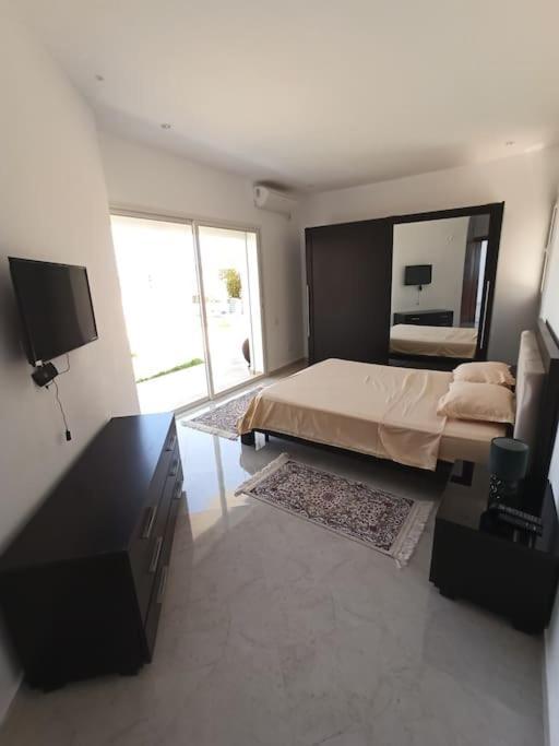 Vill La Reine Jerba Avec Piscine Villa *